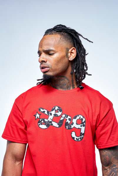 MORE PANDA SCRIPT TEE - RED