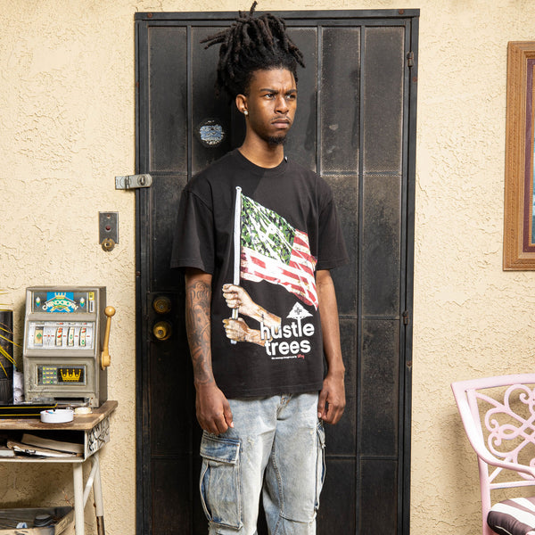 FLAGBEARER TEE - BLACK