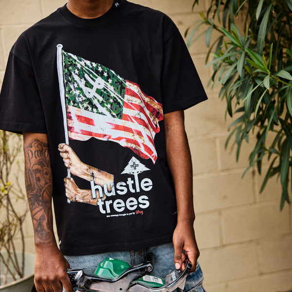 FLAGBEARER TEE - BLACK