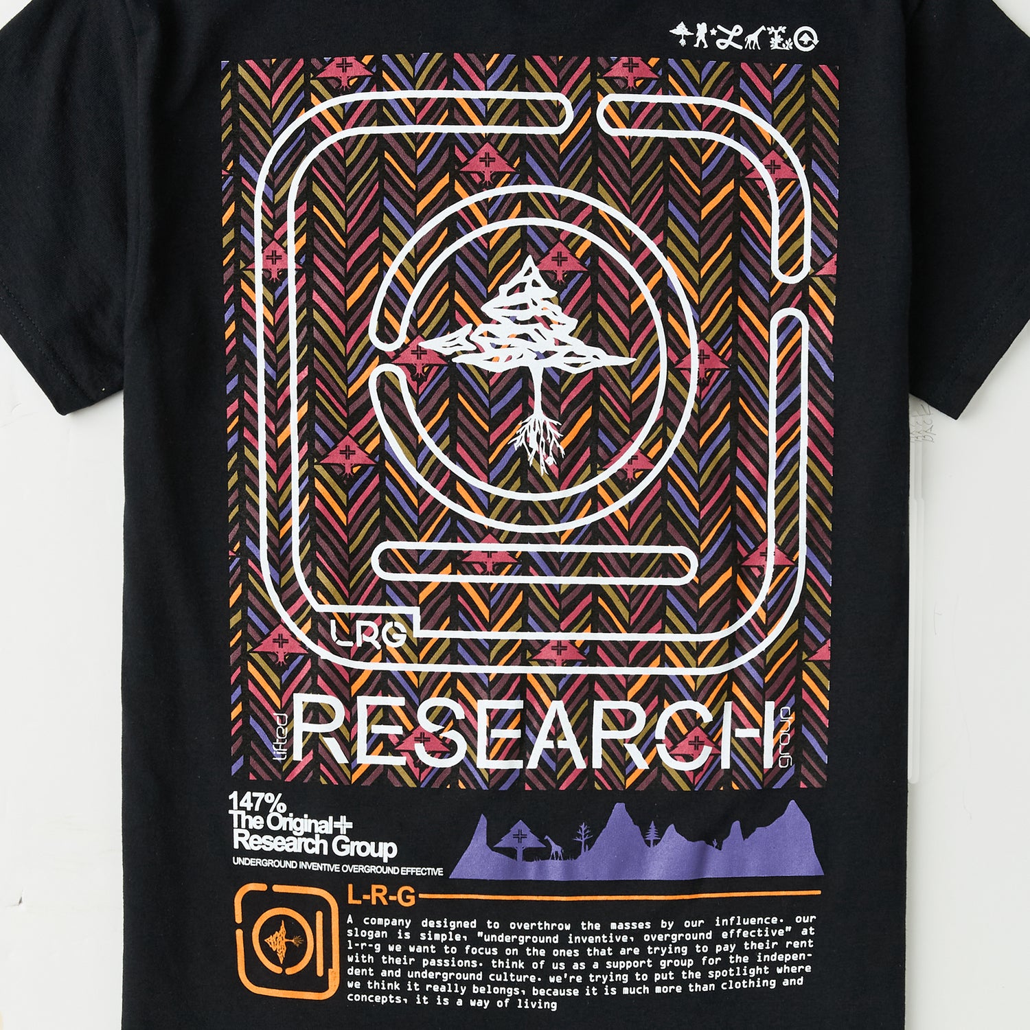 NATURAL RESERVE TEE - BLACK