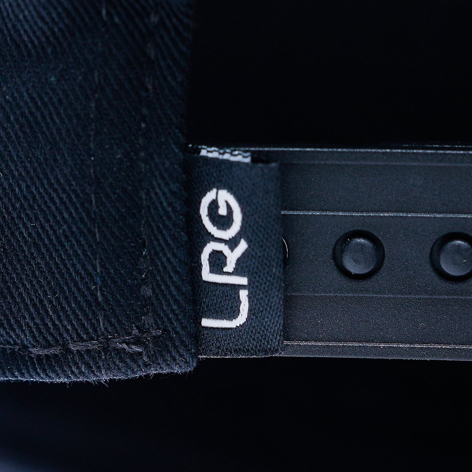 SCRIPT OUTLINE SNAPBACK - BLACK