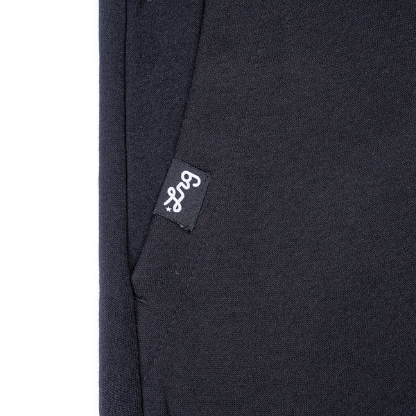 LIFTED SCRIPT SHORT - Black