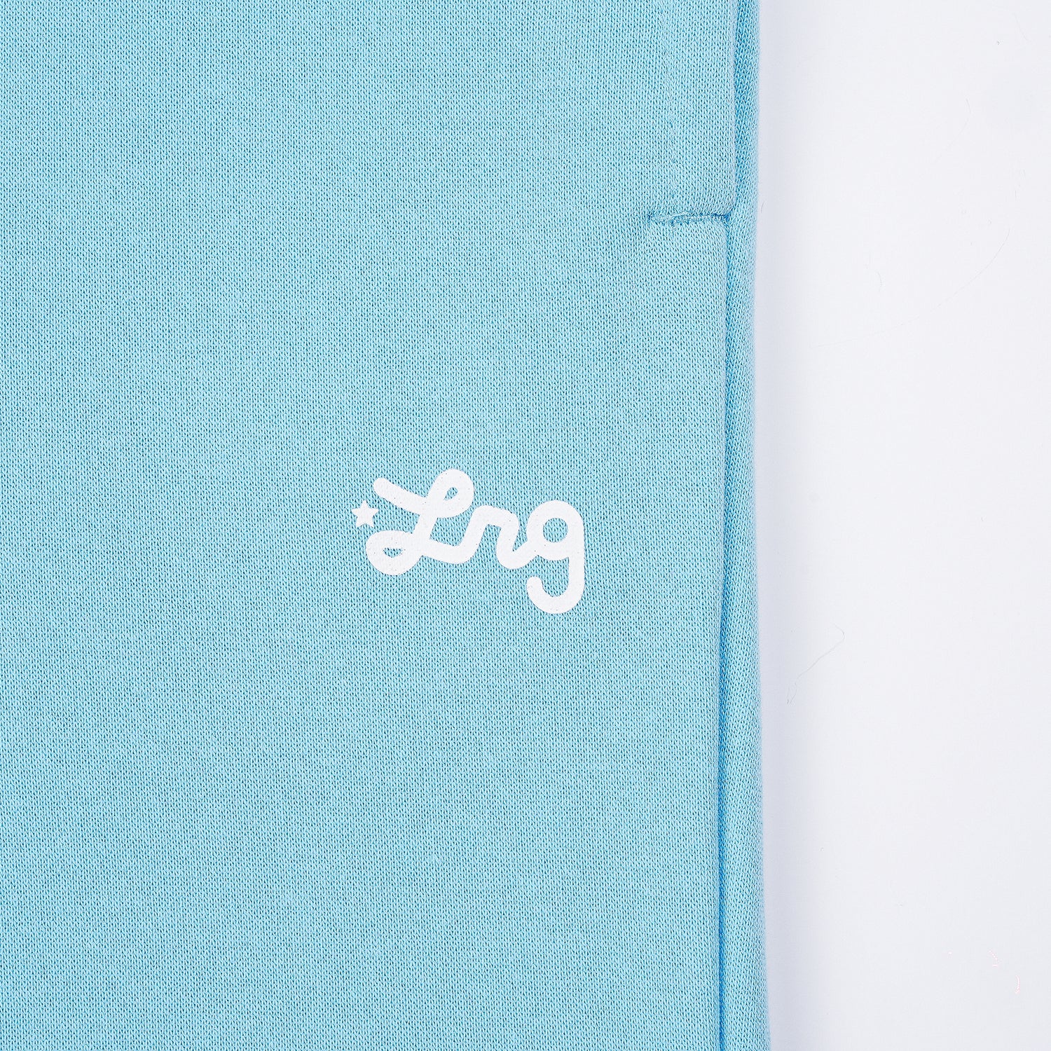 LIFTED SCRIPT JOGGER - Carolina Blue