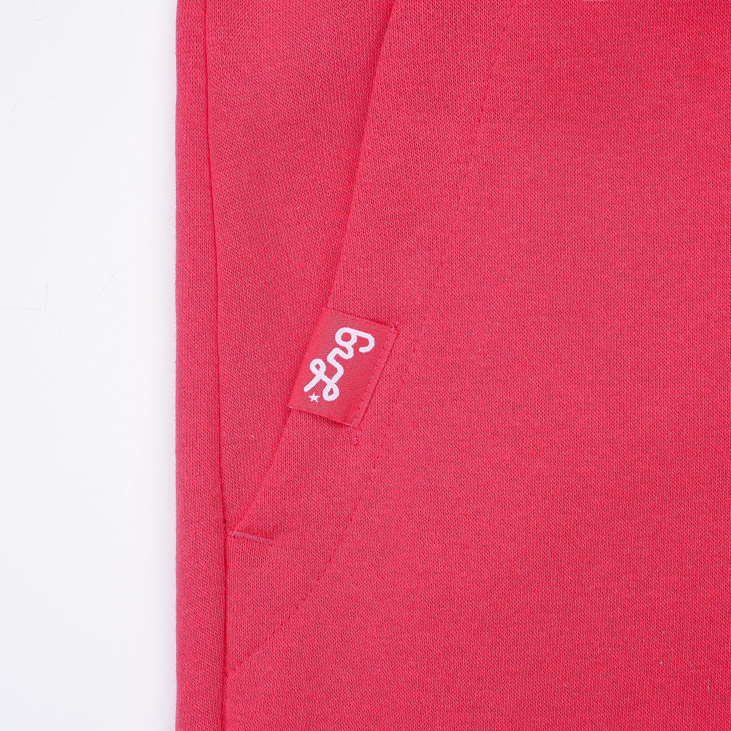 LIFTED SCRIPT SHORT - Red Cherry