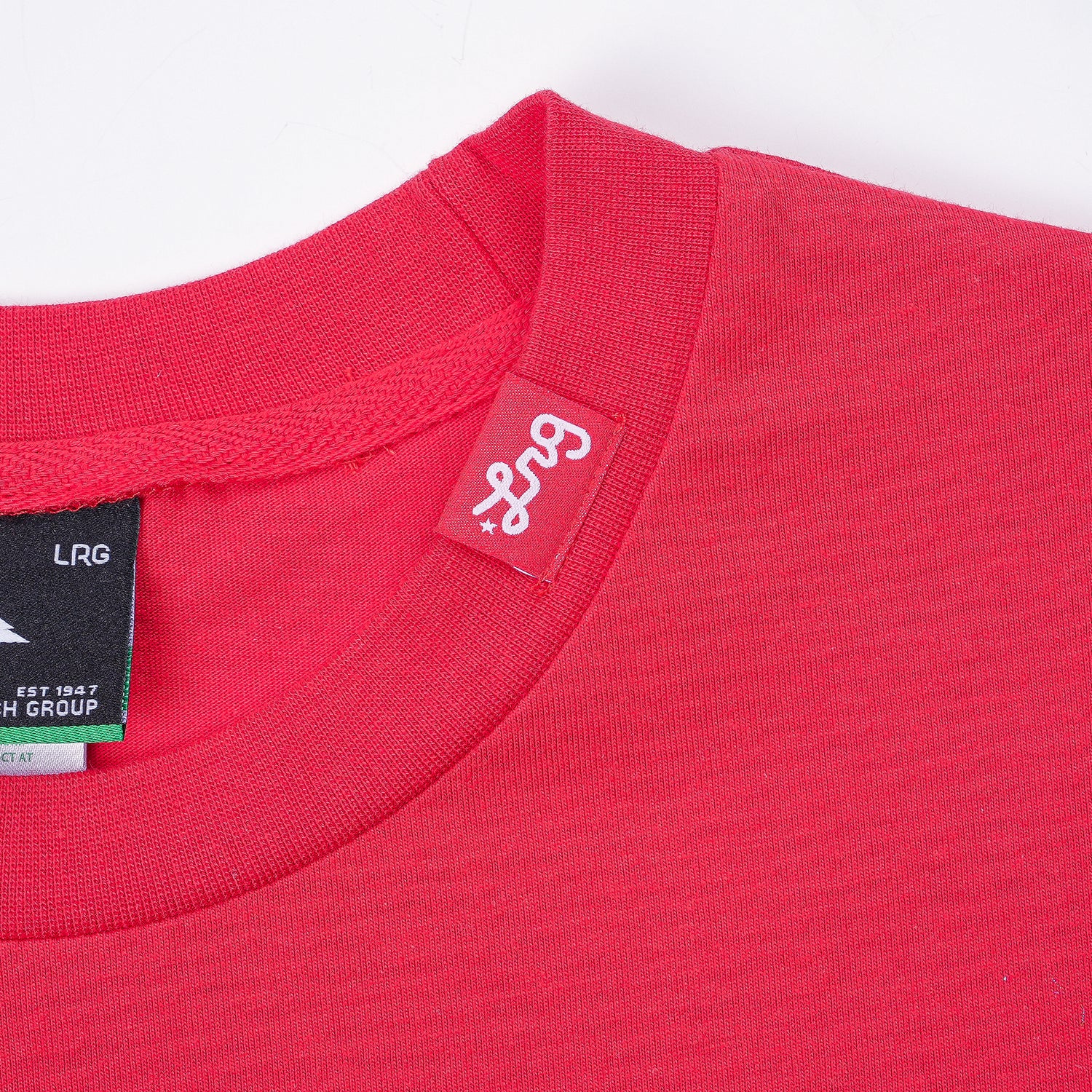 Lifted Script Tee HO25 - Red Cherry