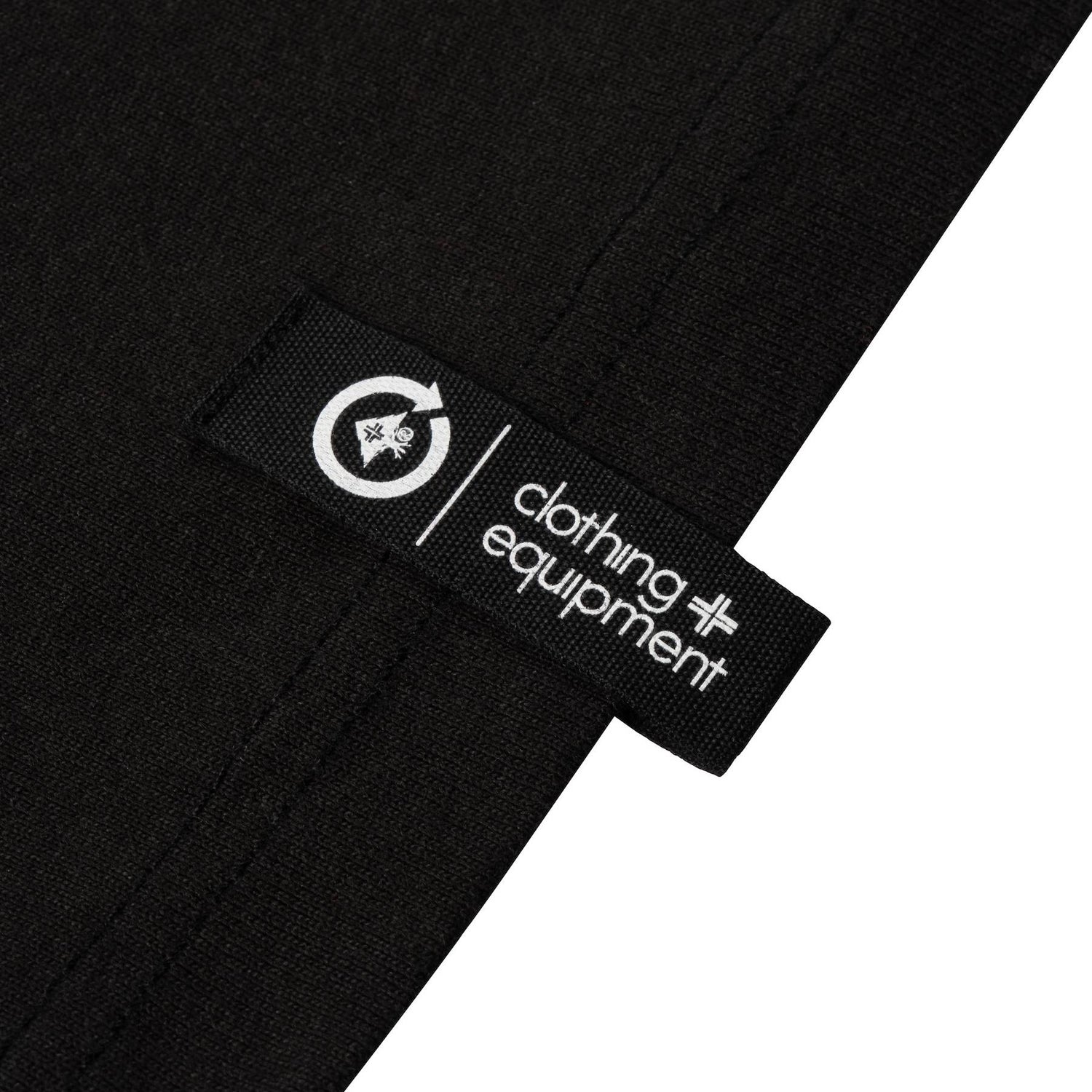CANADA GRAPHIC TEE - BLACK