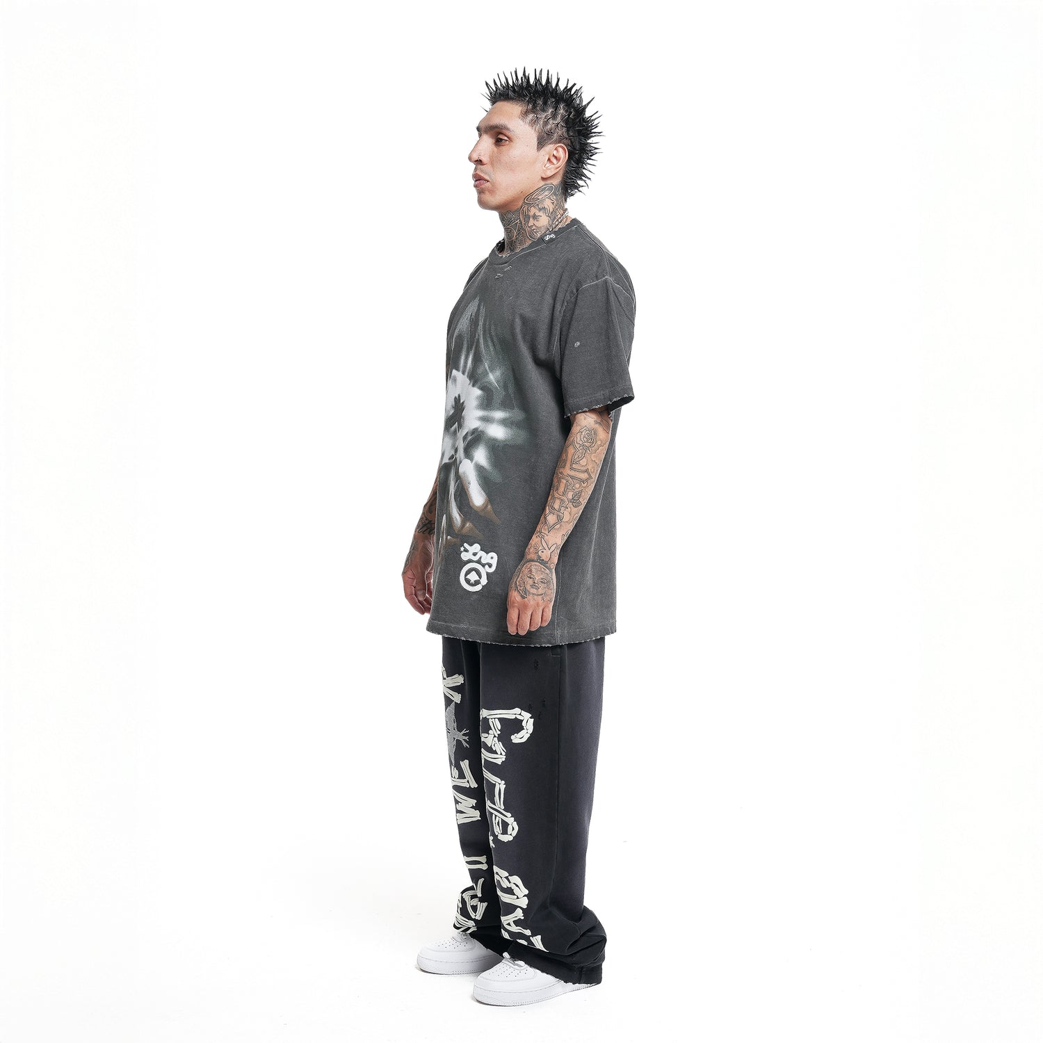 BAREBONES SS TEE - OIL WASH Black