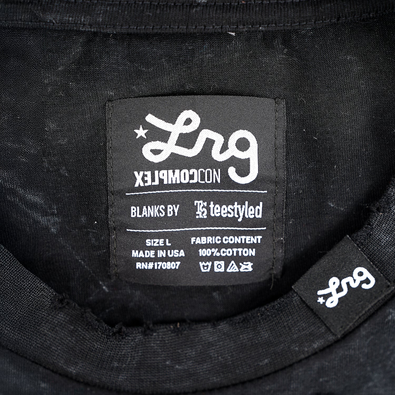 MOMA SS TEE - SUN DRIED BLACK