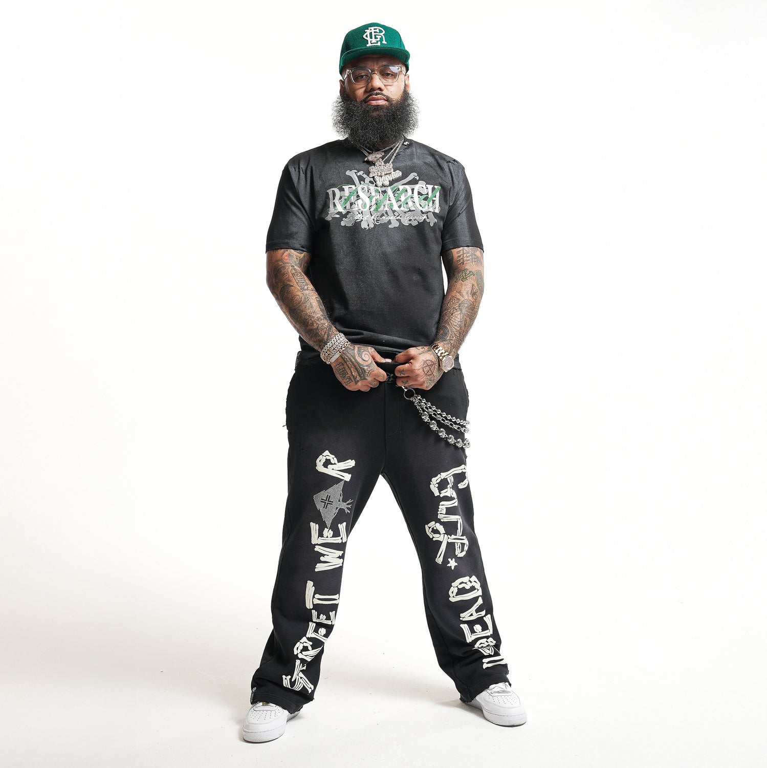 MOMA SS TEE - SUN DRIED BLACK