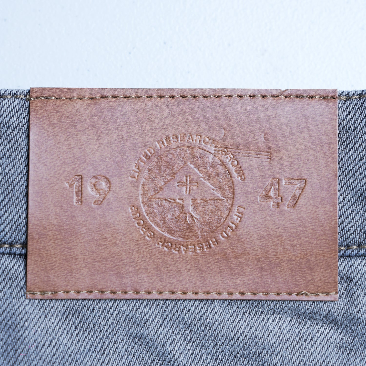 OVERCOME RESISTENCE DENIM SHORT - GREY