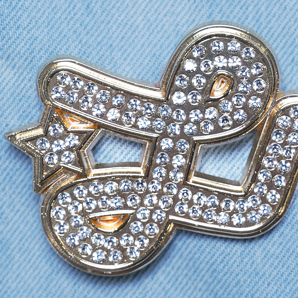 47 CARAT UNBUCKLE BELT BUCKLE - GOLD