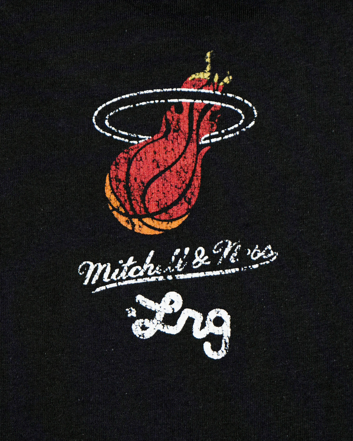 HEAT TEE - BLACK