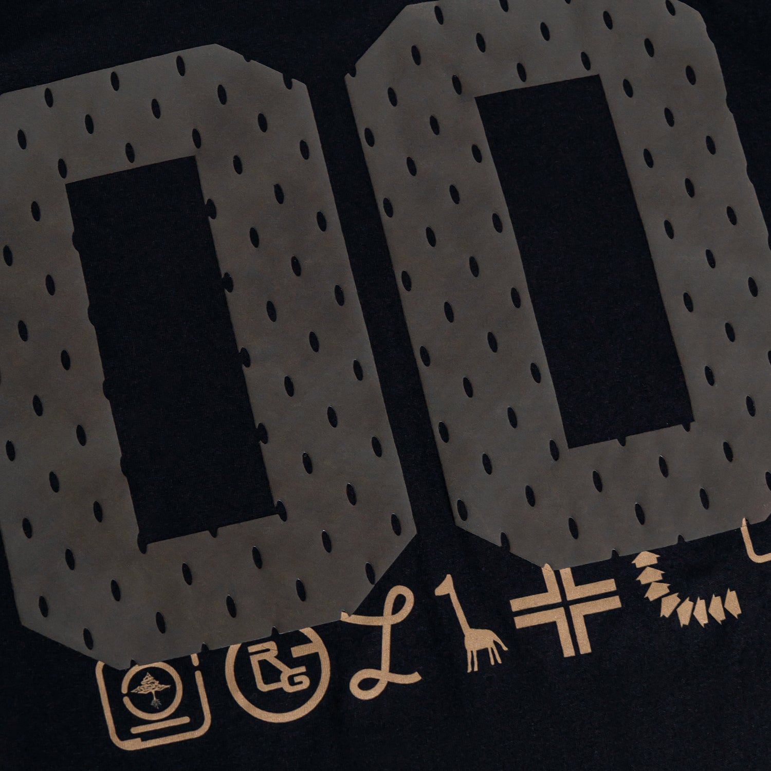 VARSITY VISIONAIRE TEE - BLACK