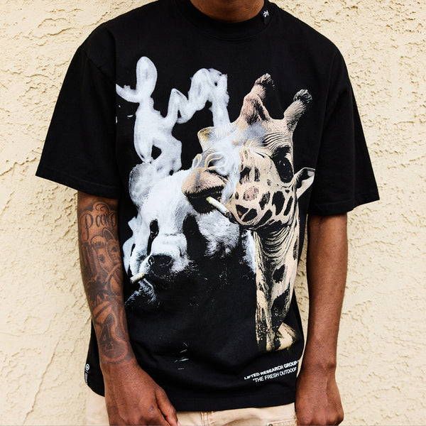 OUTDOOR FRIENDS TEE - BLACK