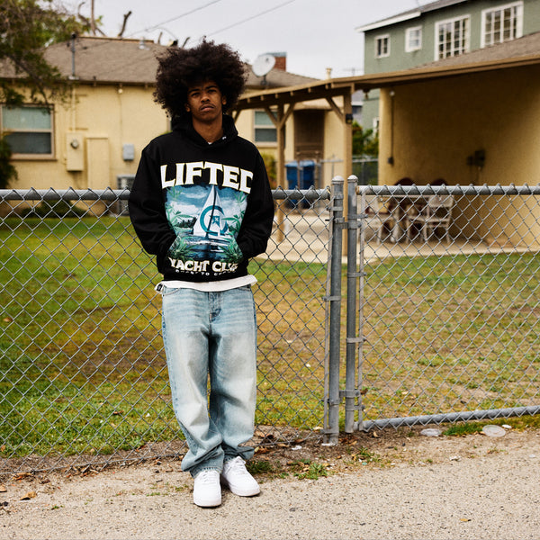 YACHT CLUB HOODIE - BLACK