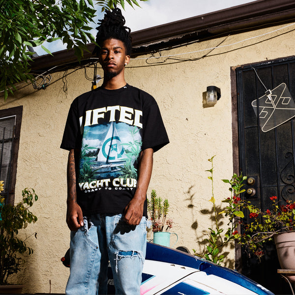 YACHT CLUB TEE - BLACK